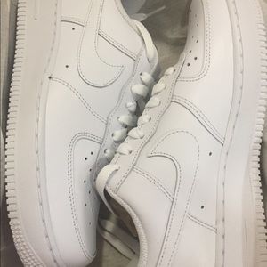 NIKE AIR FORCE 1 low sneakers